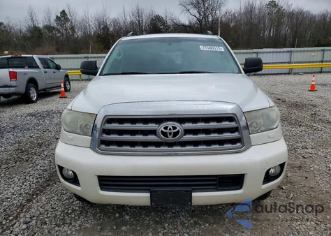 2013 Toyota Sequoia Platinum z USA, uszkodzony, nr VIN 5TDDW5G12DS083414